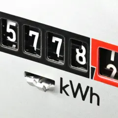 Licznik energii pokazuje 45778.2 kWh. Zastanawiasz się, ile kosztuje prąd?